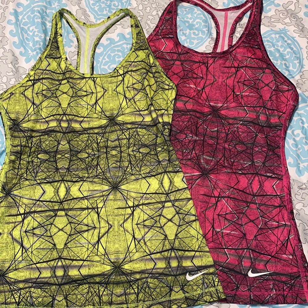 Nike Dri-Fit tops size m